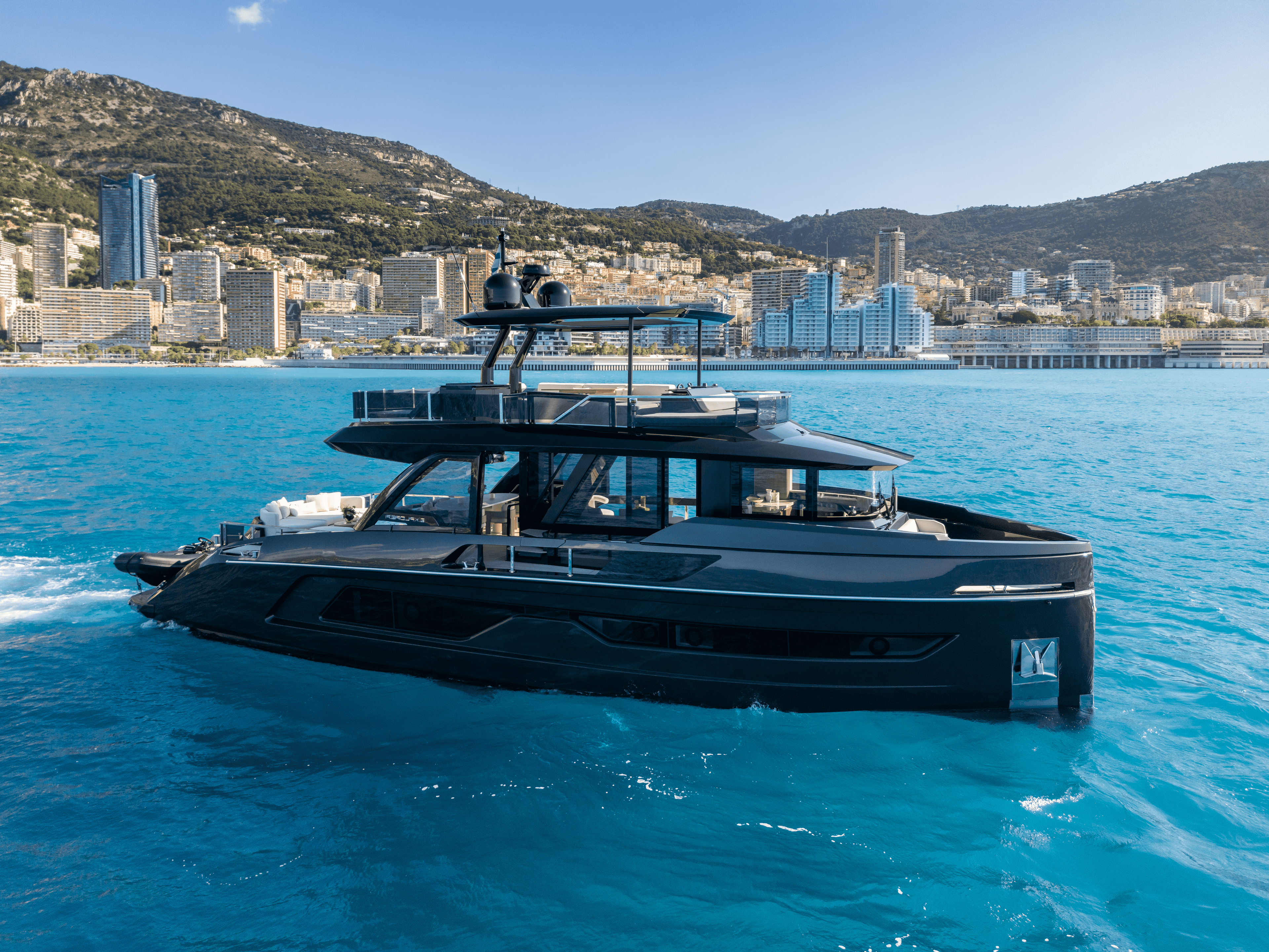Yacht